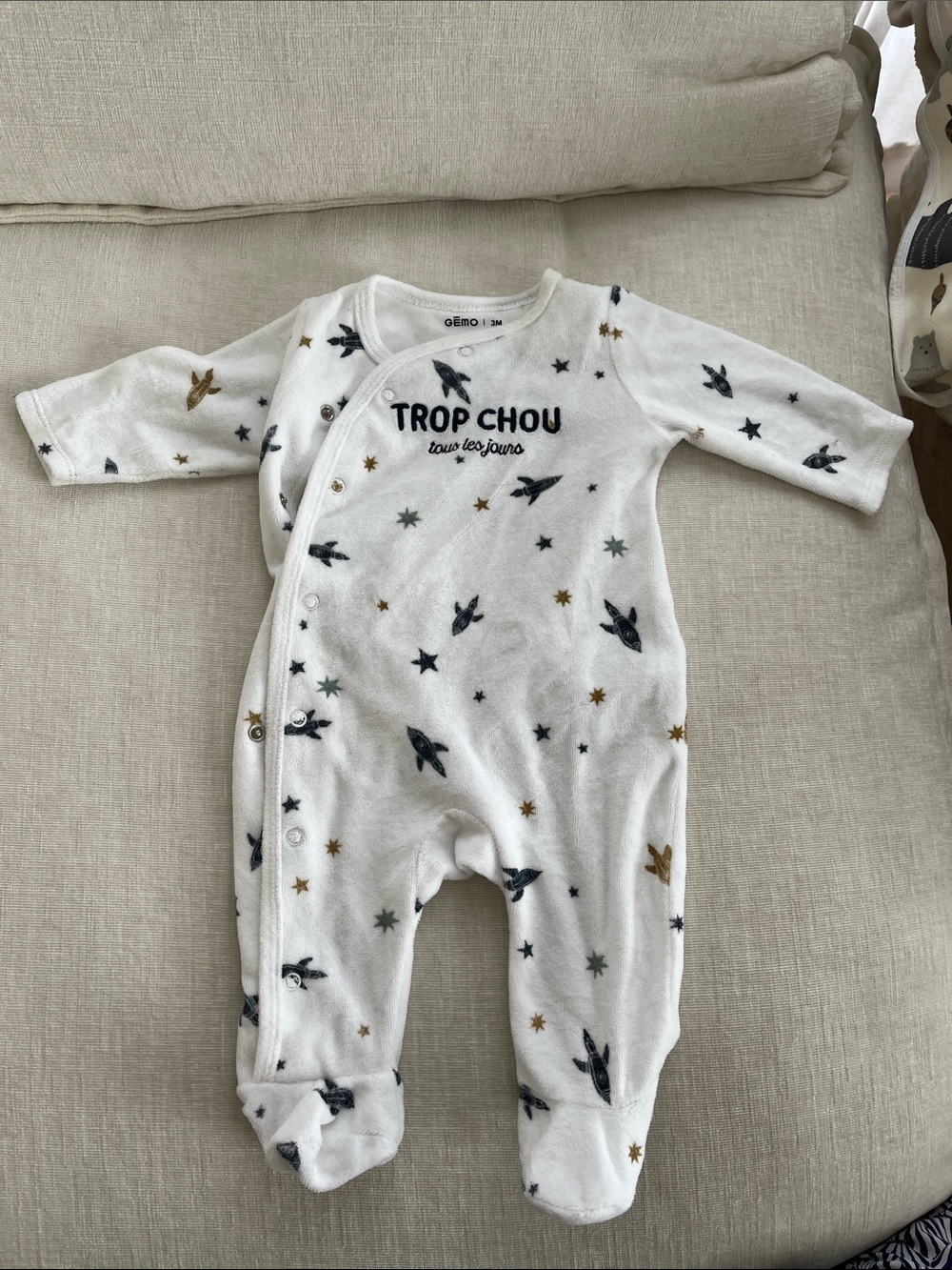 White Footed One-Piece with Star & Bunny Print - 3 months